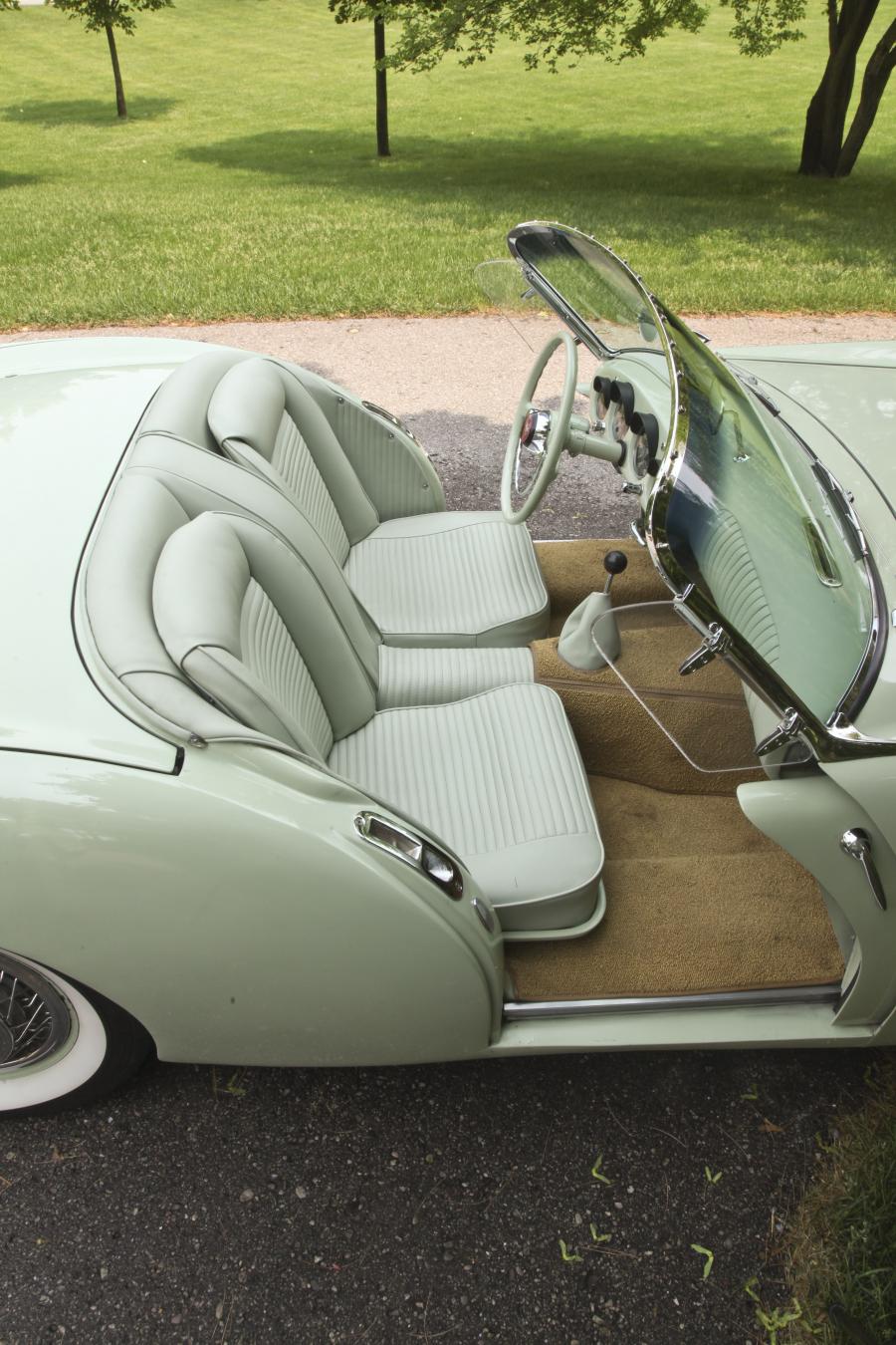  Kaiser-Darrin Roadster 1954 года  (фото 6 из 15)